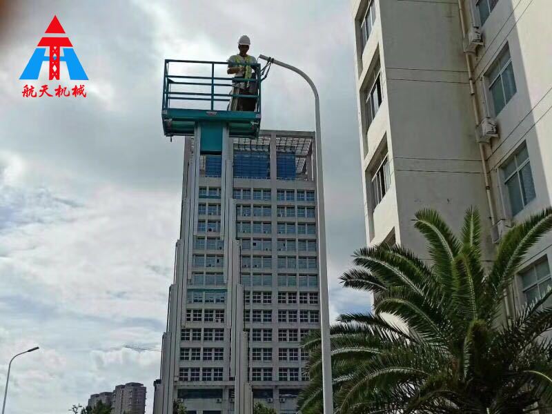 鋁合金式升降機(jī)